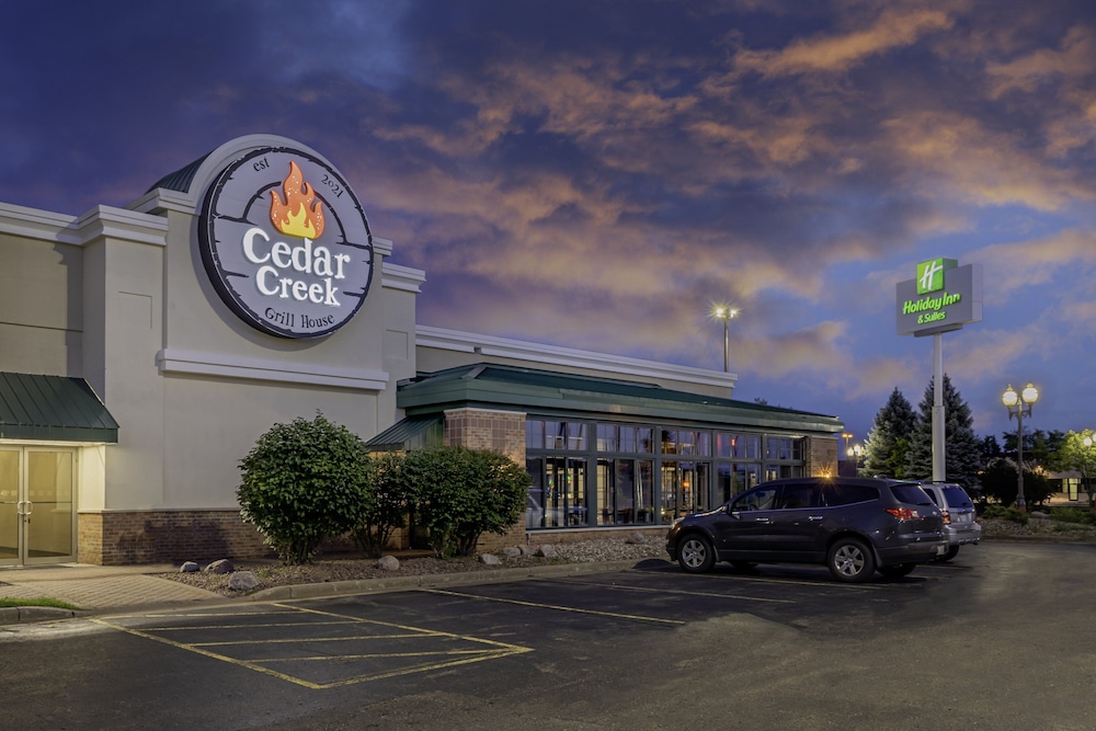 holiday inn and suites wausau rothschild by ihg