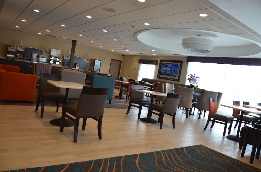 holiday inn express cheektowaga north east by ihg