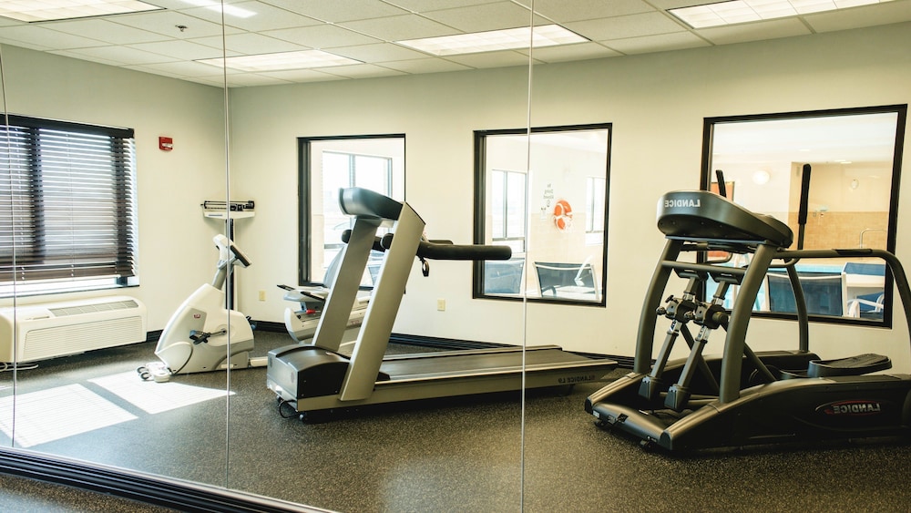 holiday inn express hotel and suites morton peoria a