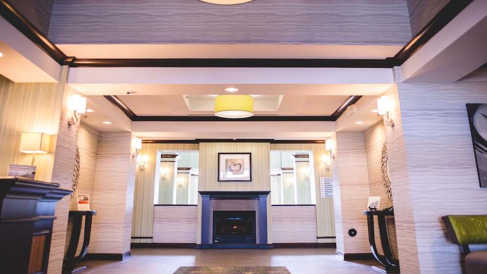 holiday inn express hotel and suites morton peoria a