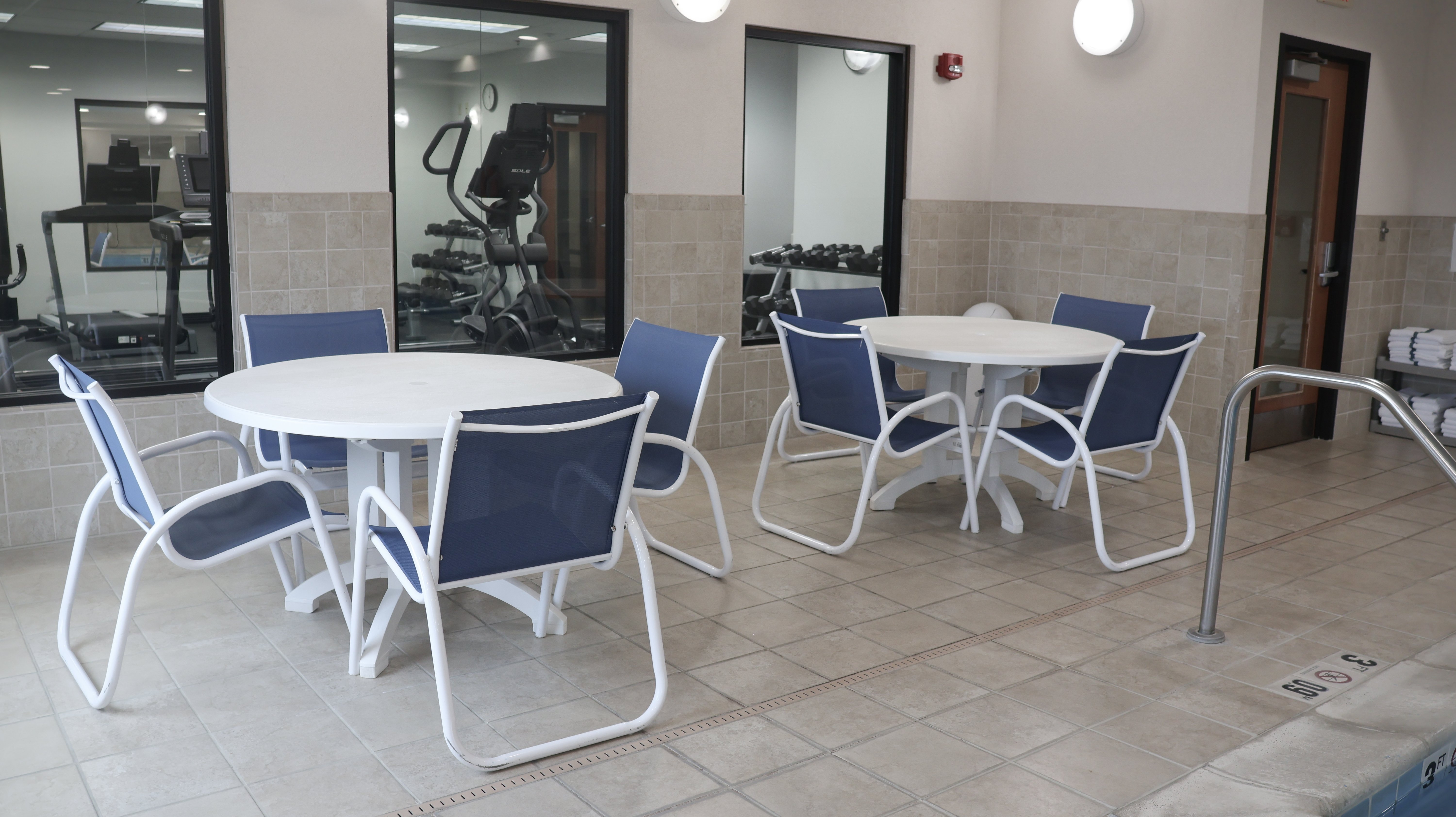 holiday inn express hotel and suites morton peoria a