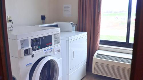 holiday inn express hotel and suites morton peoria a