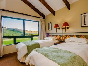 Aha Alpine Heath Resort,Bonjaneni>>Bergville,4 star
