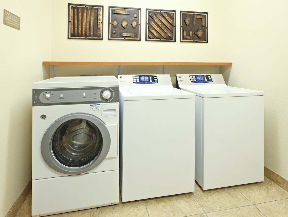 candlewood suites fayetteville by ihg