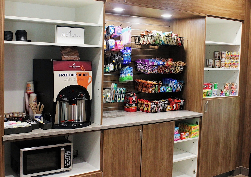 candlewood suites fayetteville by ihg