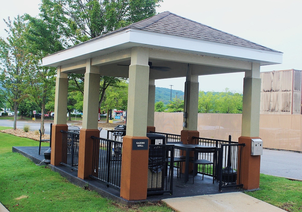 candlewood suites fayetteville by ihg