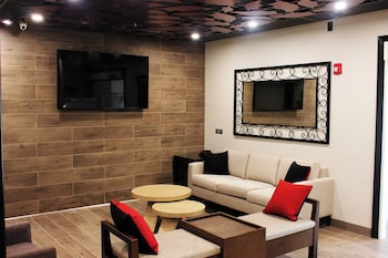Candlewood Suites Fayetteville By Ihg,Washington>>Bentonville - Fayetteville,3 star