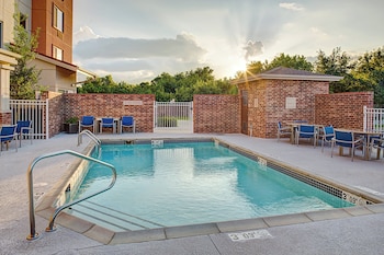 towneplace suites by marriott fayetteville north