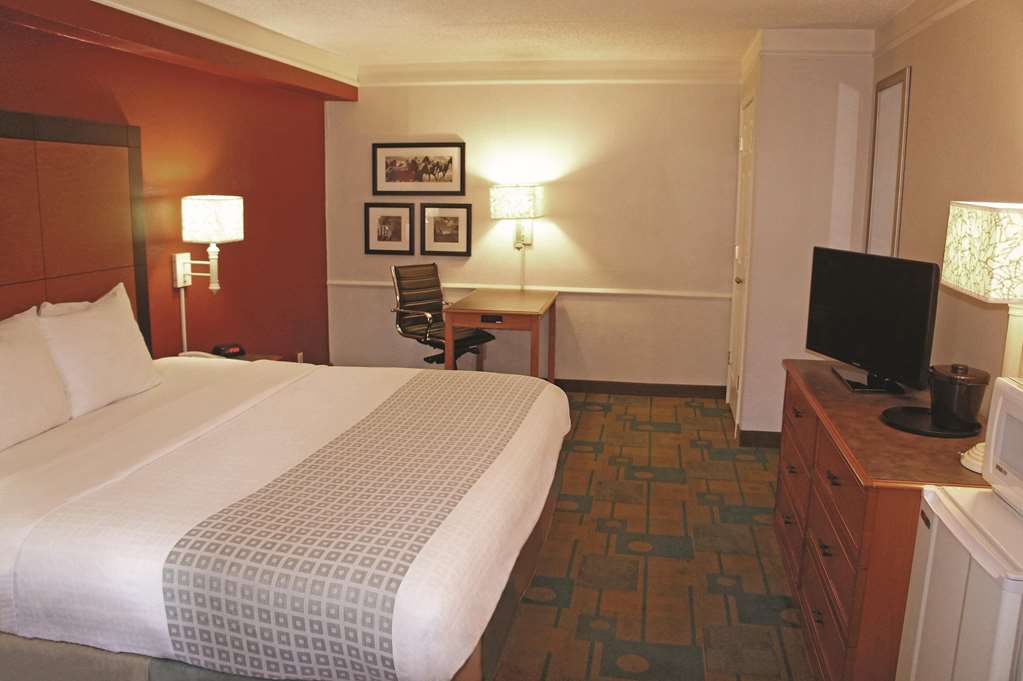 la quinta inn by wyndham amarillo mid city