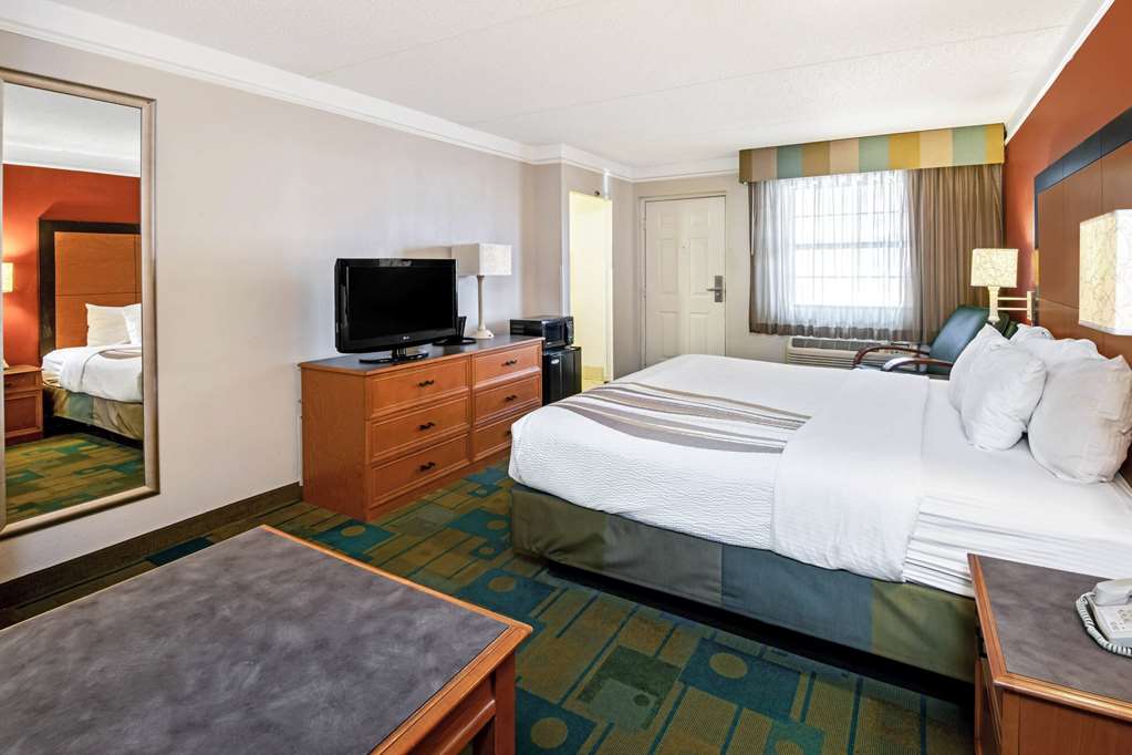 la quinta inn by wyndham amarillo mid city