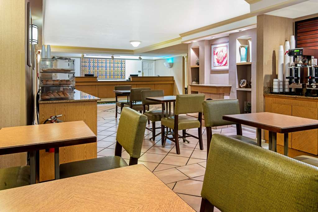 la quinta inn by wyndham amarillo mid city