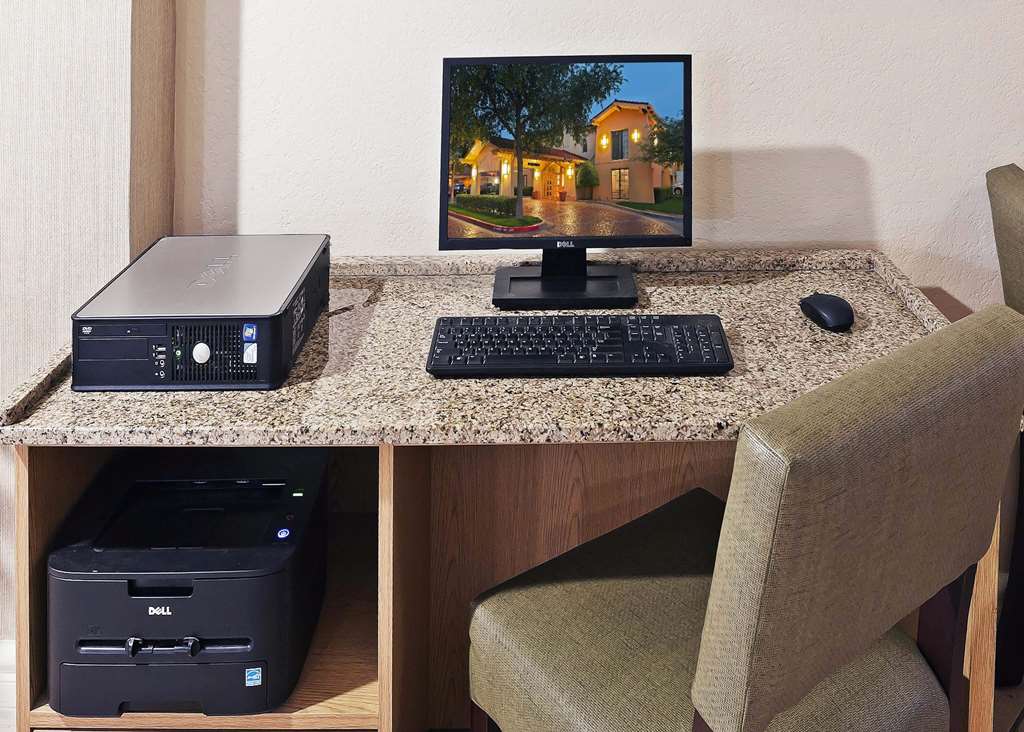 la quinta inn by wyndham amarillo mid city