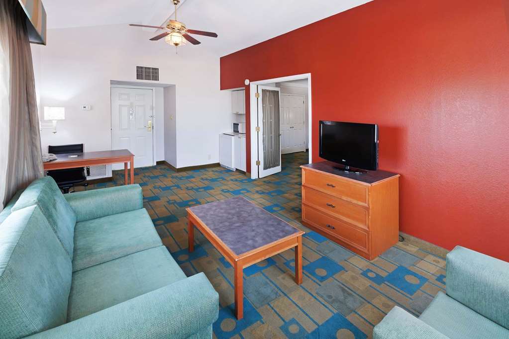 la quinta inn by wyndham amarillo mid city