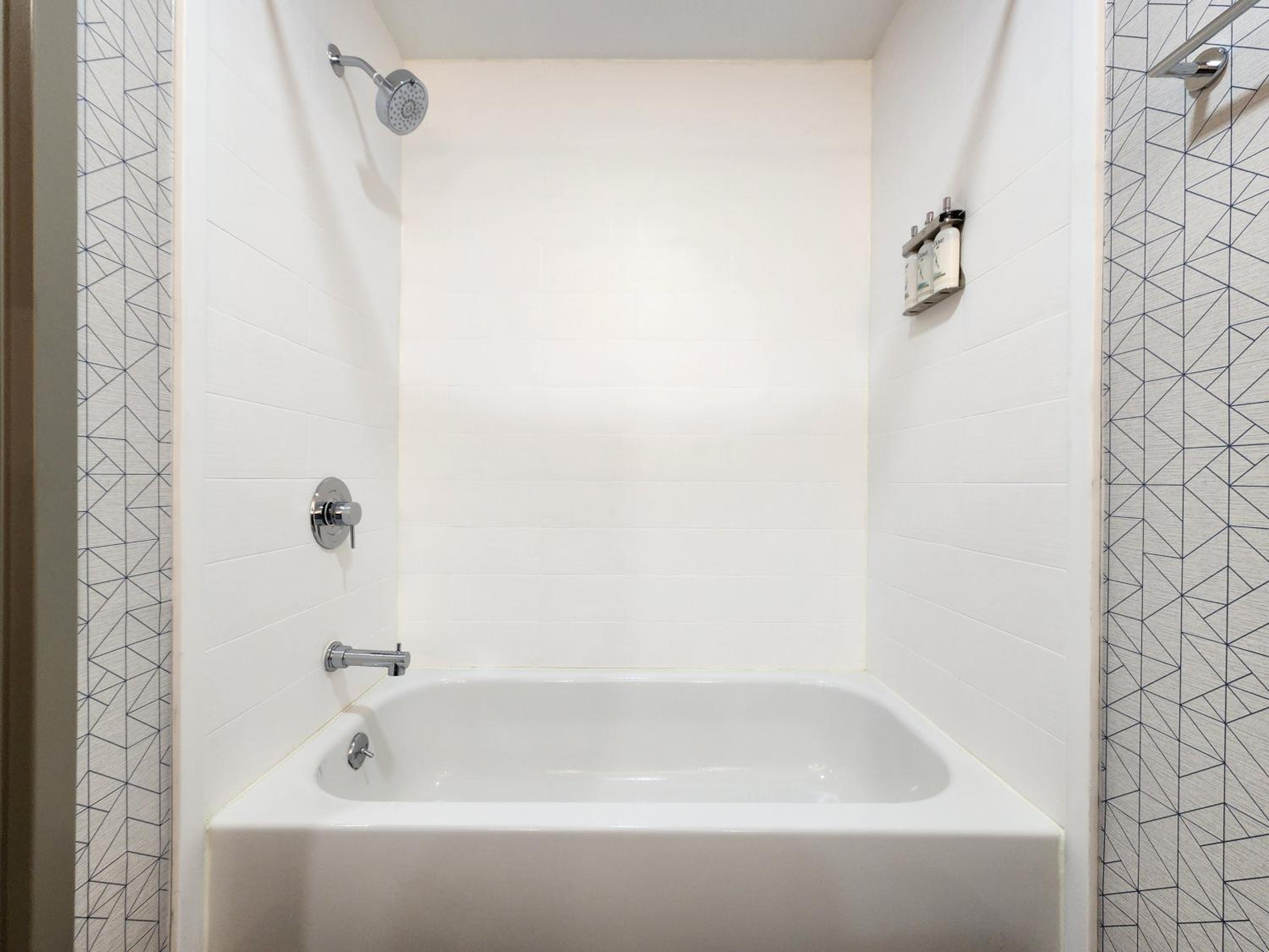 holiday inn express and suites lathrop by ihg