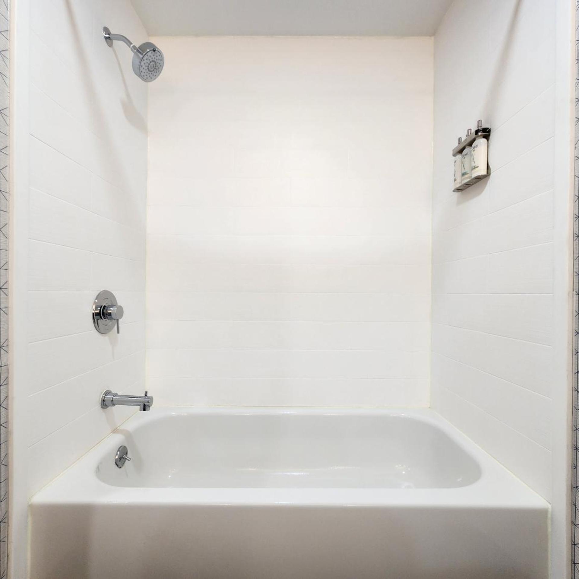 holiday inn express and suites lathrop by ihg