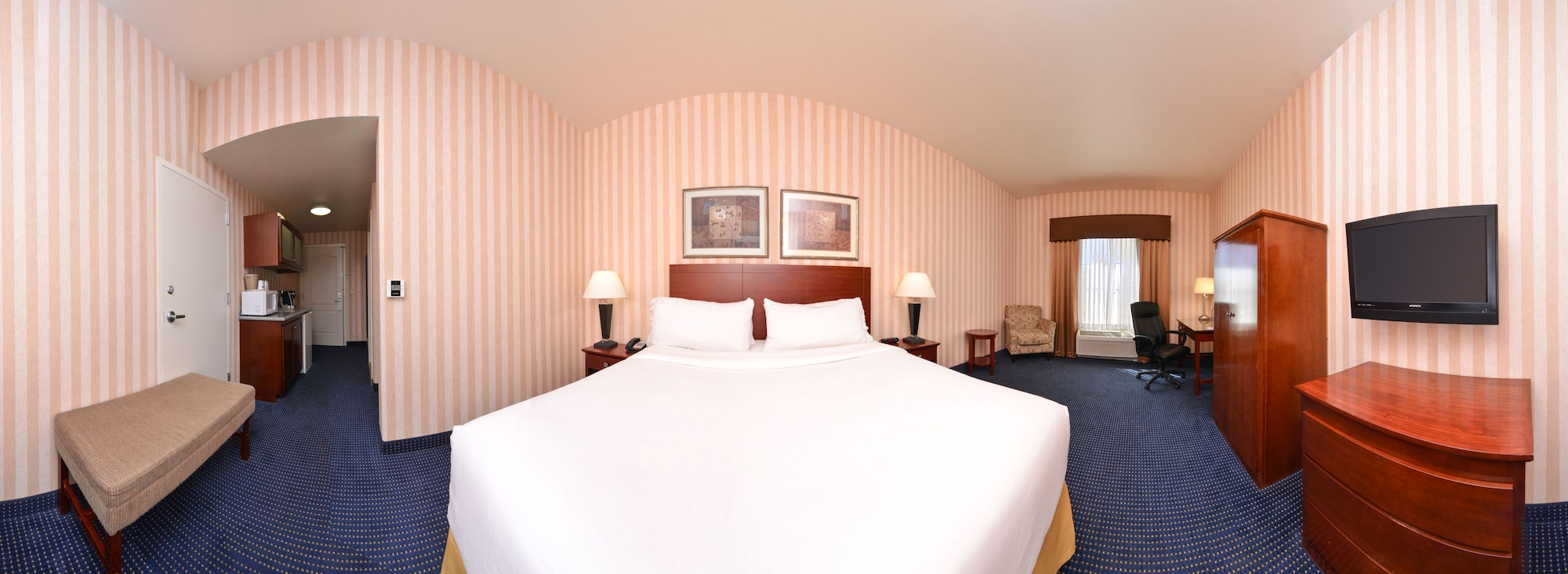 holiday inn express and suites lathrop by ihg
