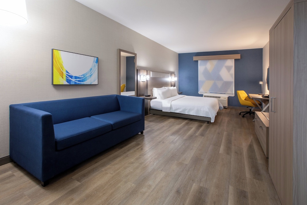 holiday inn express and suites lathrop by ihg