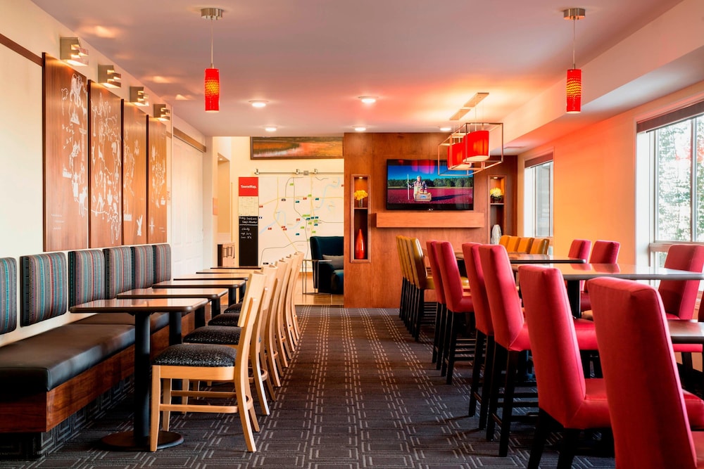 towneplace suites by marriott red deer