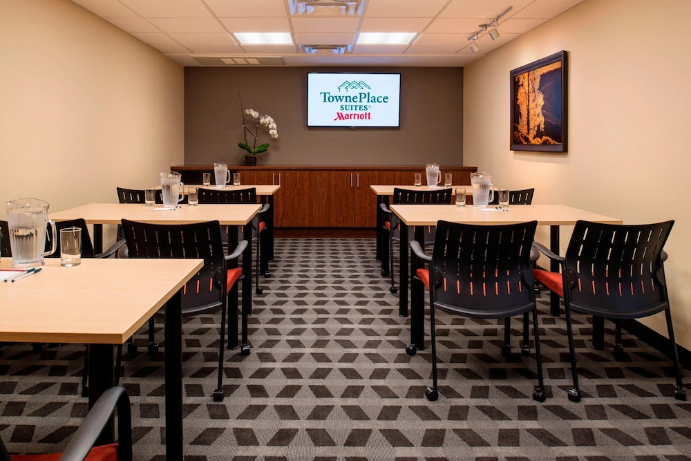 towneplace suites by marriott red deer