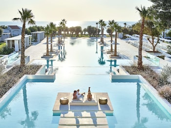 grecotel luxme dama dama