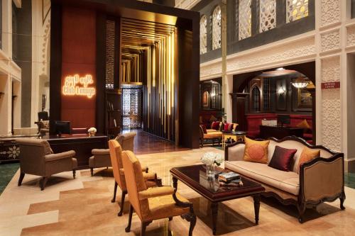 jumeirah zabeel saray dubai