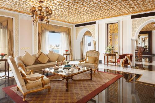 jumeirah zabeel saray dubai