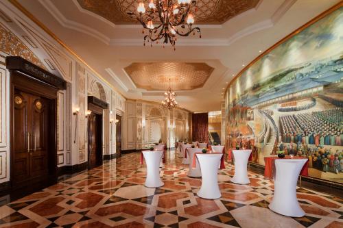 jumeirah zabeel saray dubai