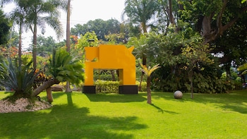 Holiday Inn Express Hotel & Suites Cuernavaca By Ihg,Tepoztlan>>Cuernavaca,3 star
