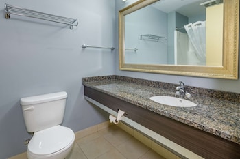 quality inn and suites victoriaville