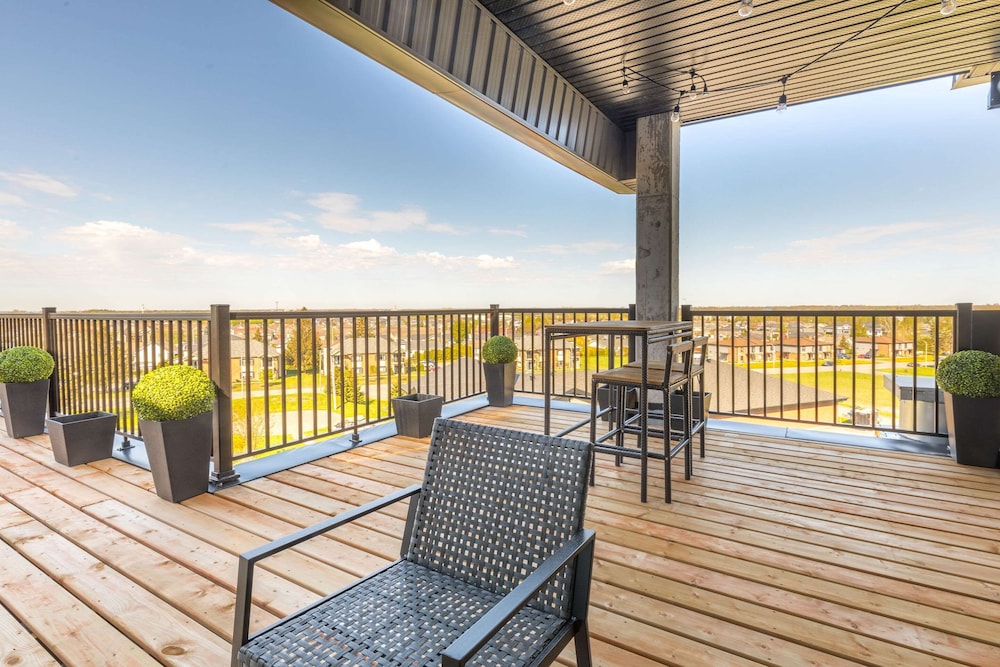 quality inn and suites victoriaville