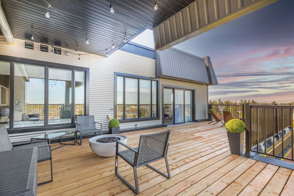 quality inn and suites victoriaville