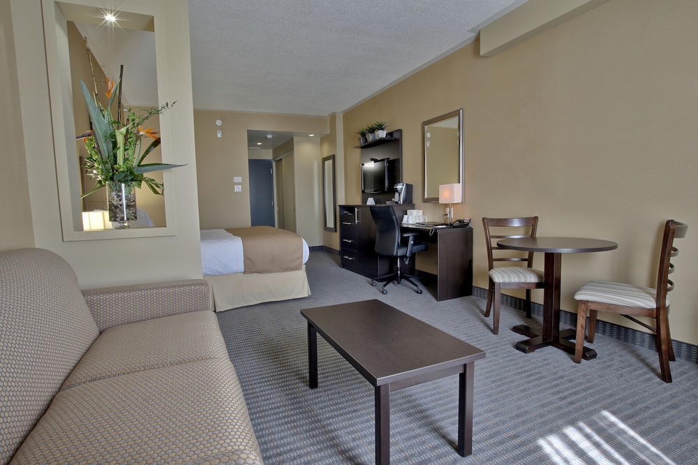 quality inn and suites victoriaville