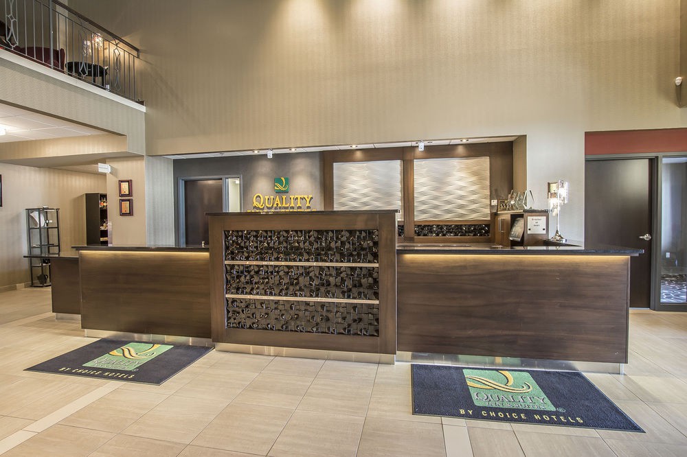 quality inn and suites victoriaville