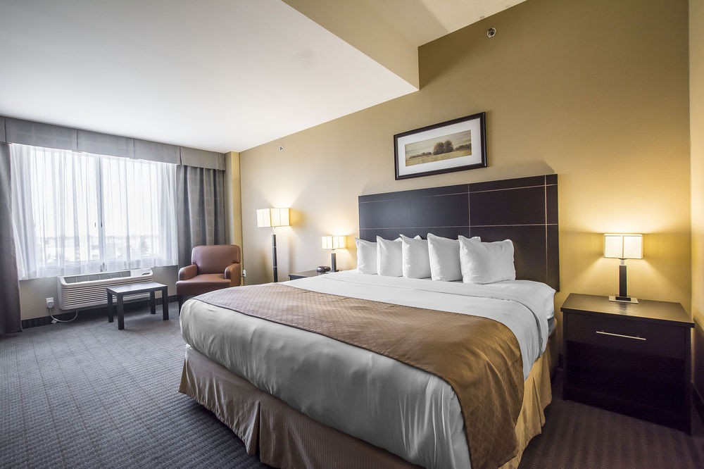 quality inn and suites victoriaville