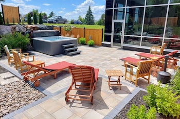 quality inn and suites victoriaville