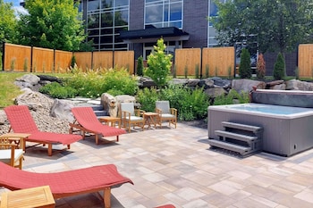 quality inn and suites victoriaville