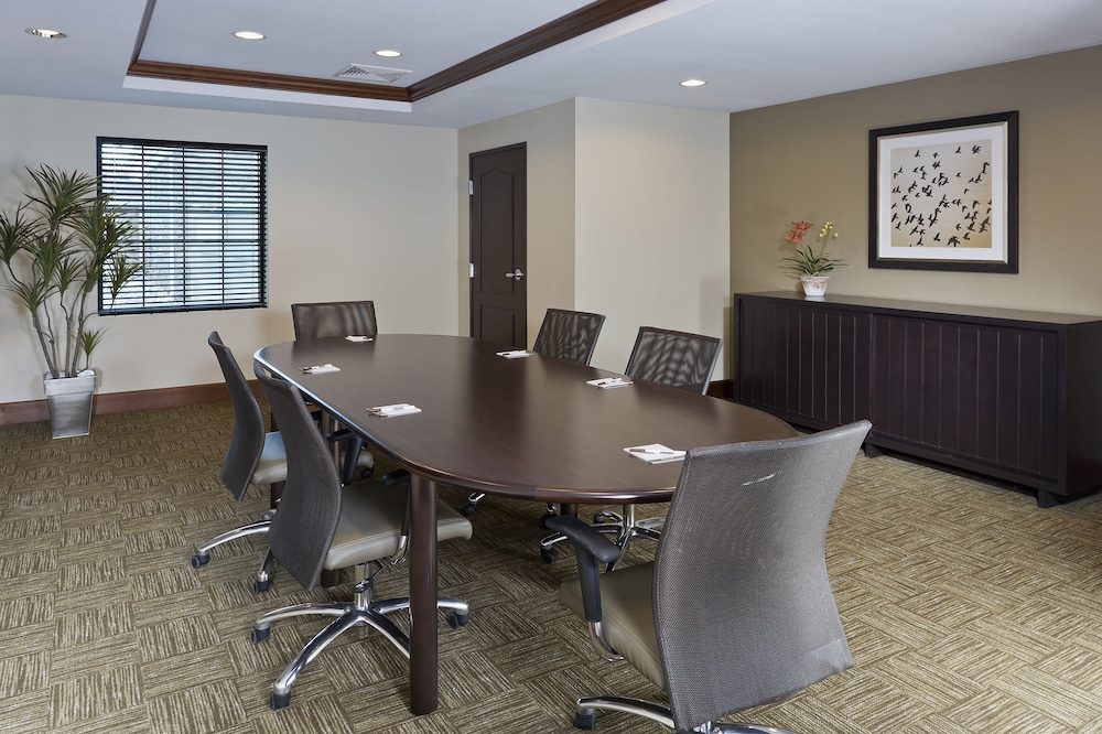 staybridge suites montgomeryville by ihg