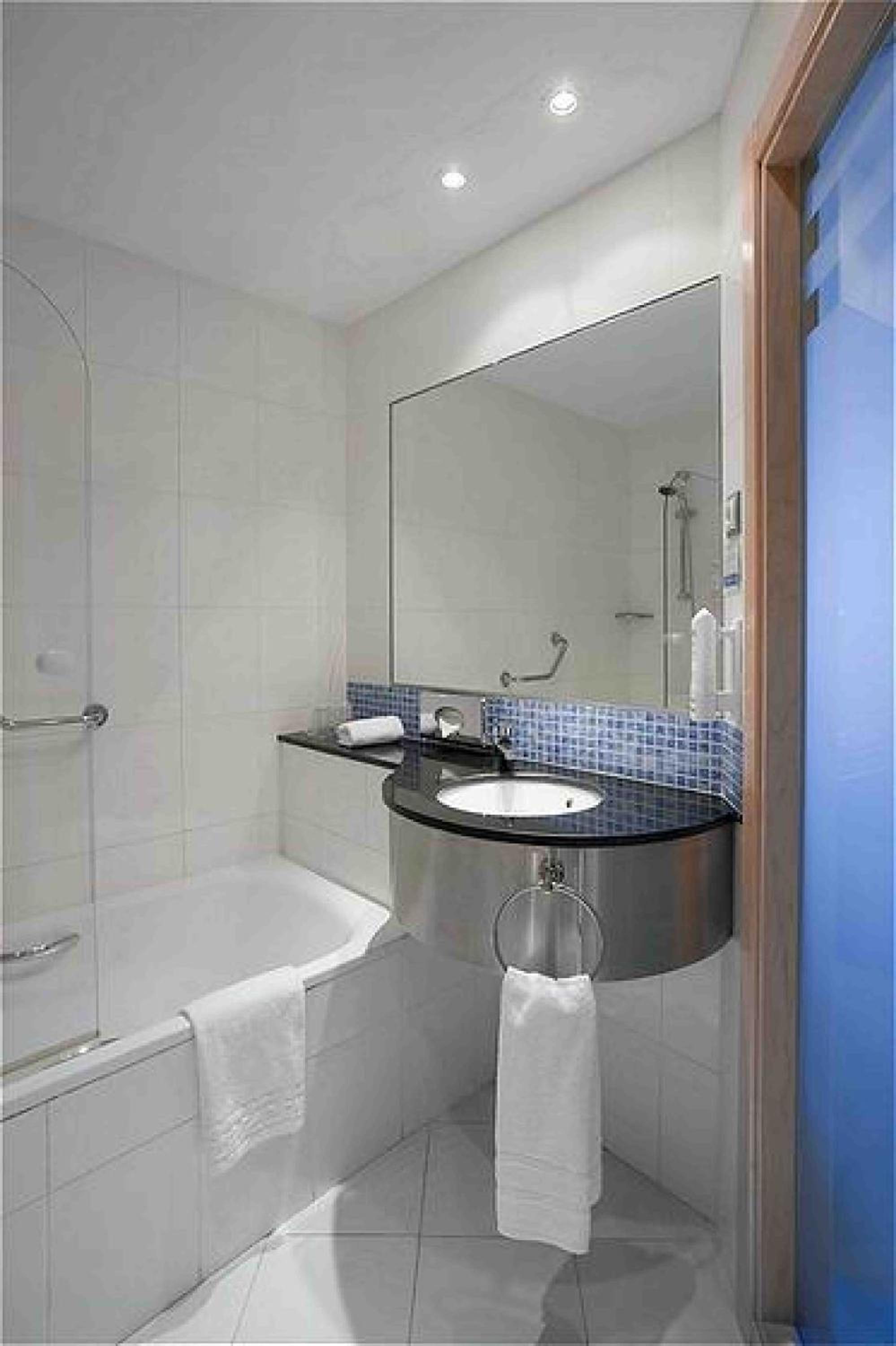 holiday inn express madrid alcobendas by ihg