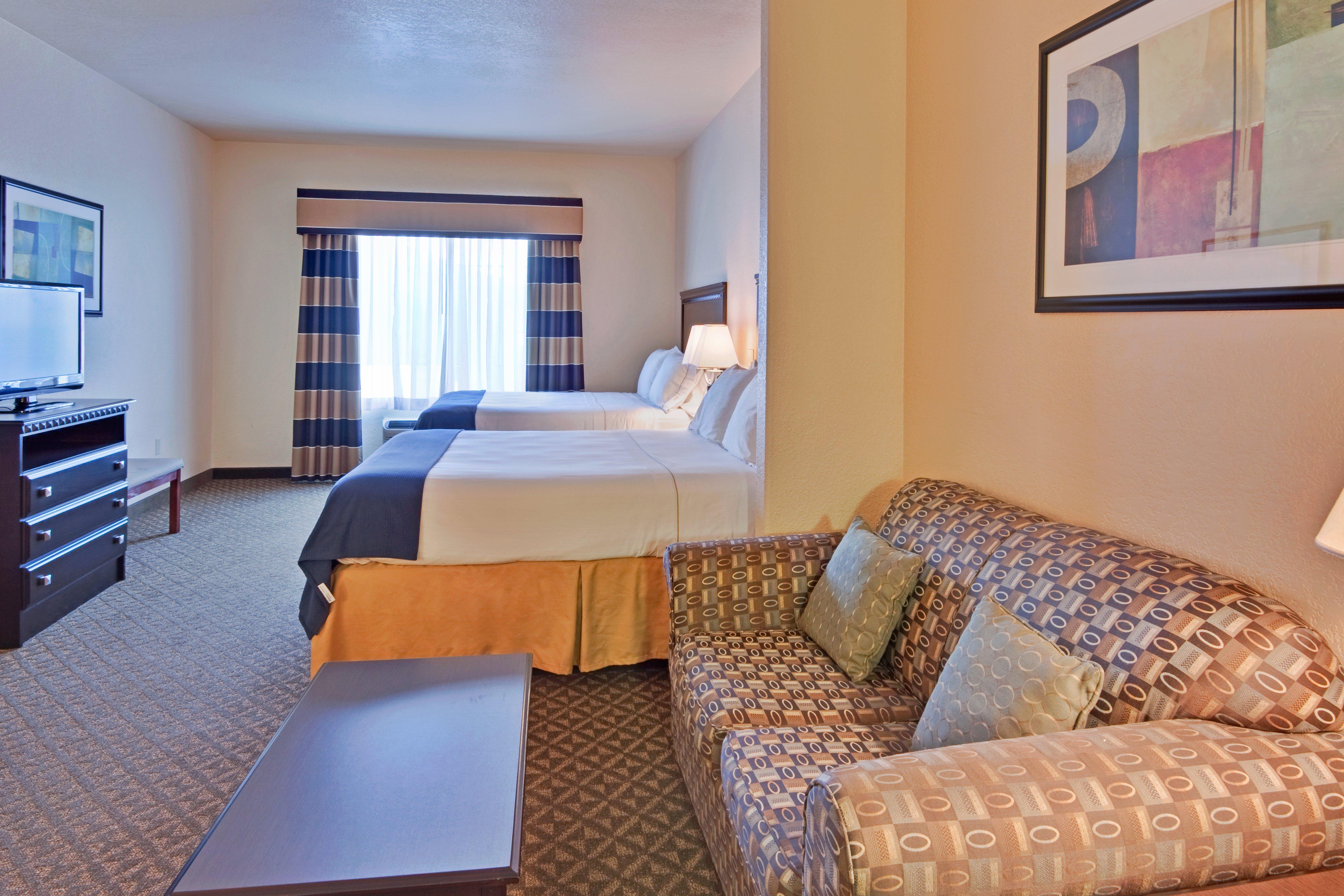 holiday inn express delano by ihg