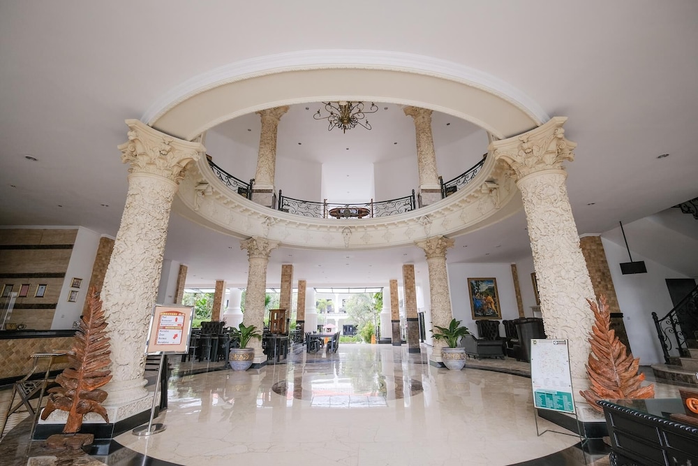 the grand palace hotel yogyakarta