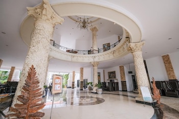 The Grand Palace Hotel - Yogyakarta,In Yogyakarta (Mantrijeron),4 star