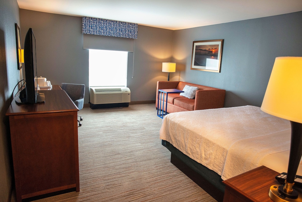 hampton inn and suites jacksonville