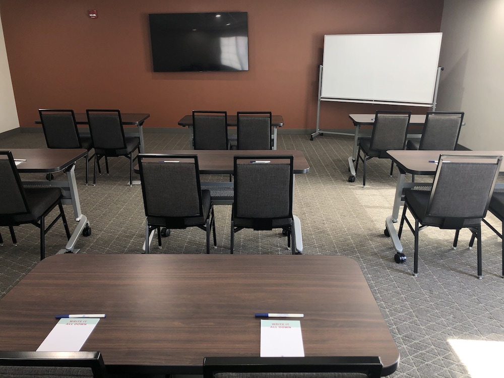 candlewood suites fort wayne by ihg