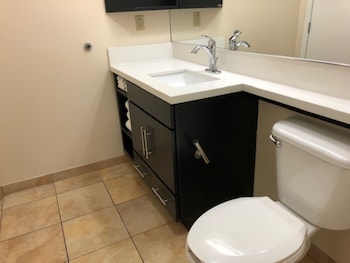 Candlewood Suites Fort Wayne By Ihg,Fort Wayne>>Allen County,3 star