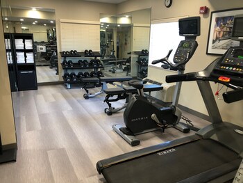 Candlewood Suites Fort Wayne By Ihg,Fort Wayne>>Allen County,3 star