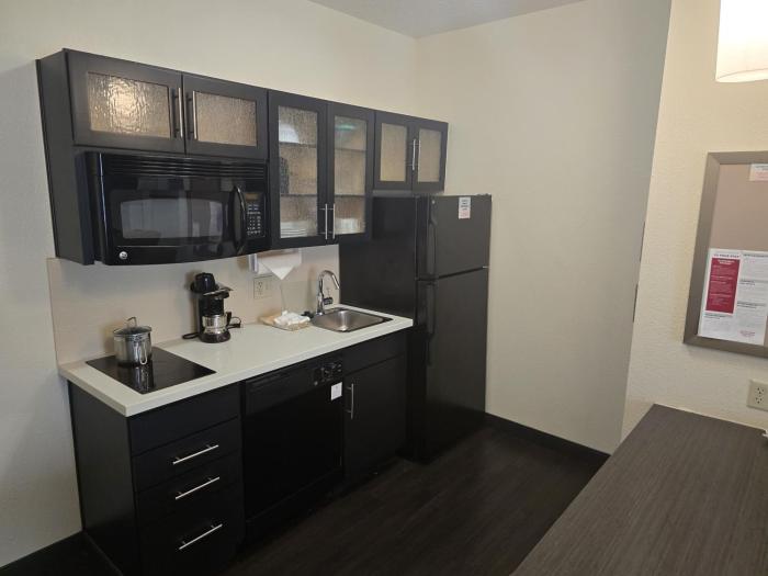 candlewood suites fort wayne by ihg