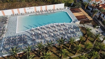aristoteles holiday resort and spa