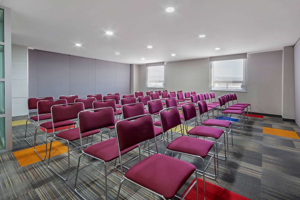 comfort inn queretaro