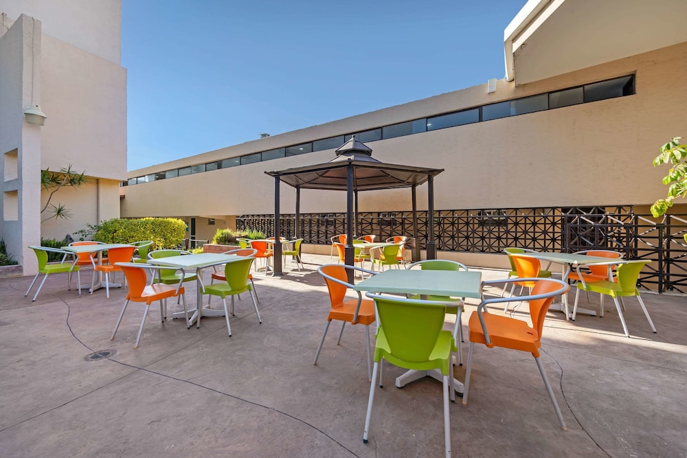 comfort inn queretaro