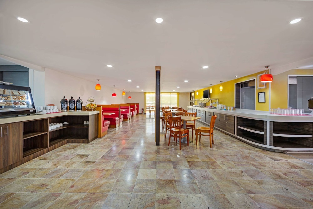 comfort inn queretaro